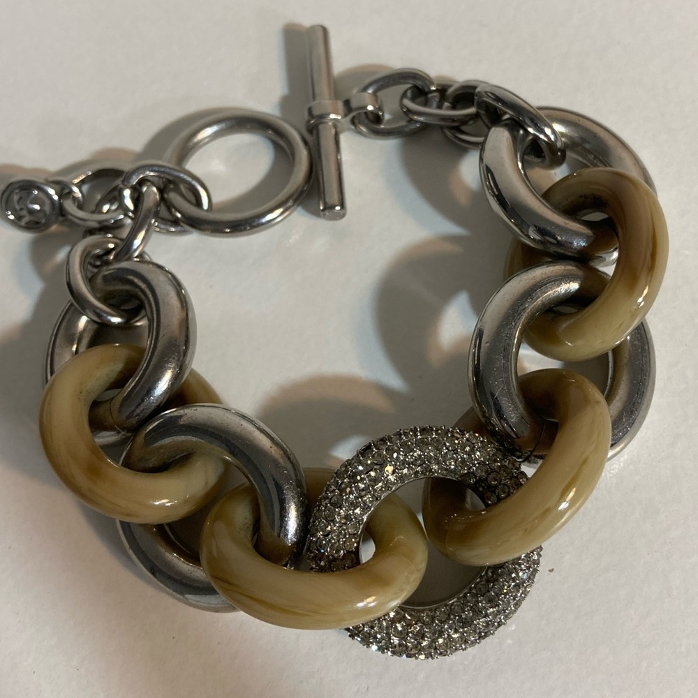Micheal Kors Chunky Bling Link Toggle Bracelet